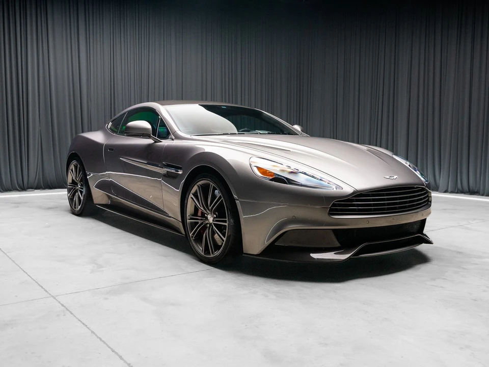 2014 Aston Martin Vanquish 2nd Gen - Image 17 of 31