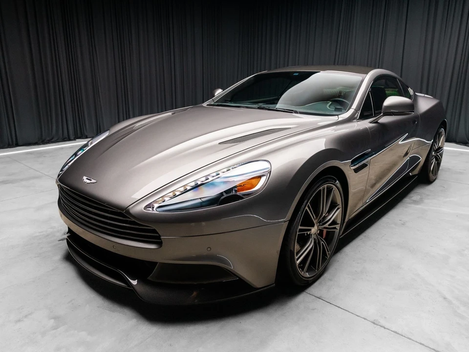 2014 Aston Martin Vanquish 2nd Gen - Image 11 of 31