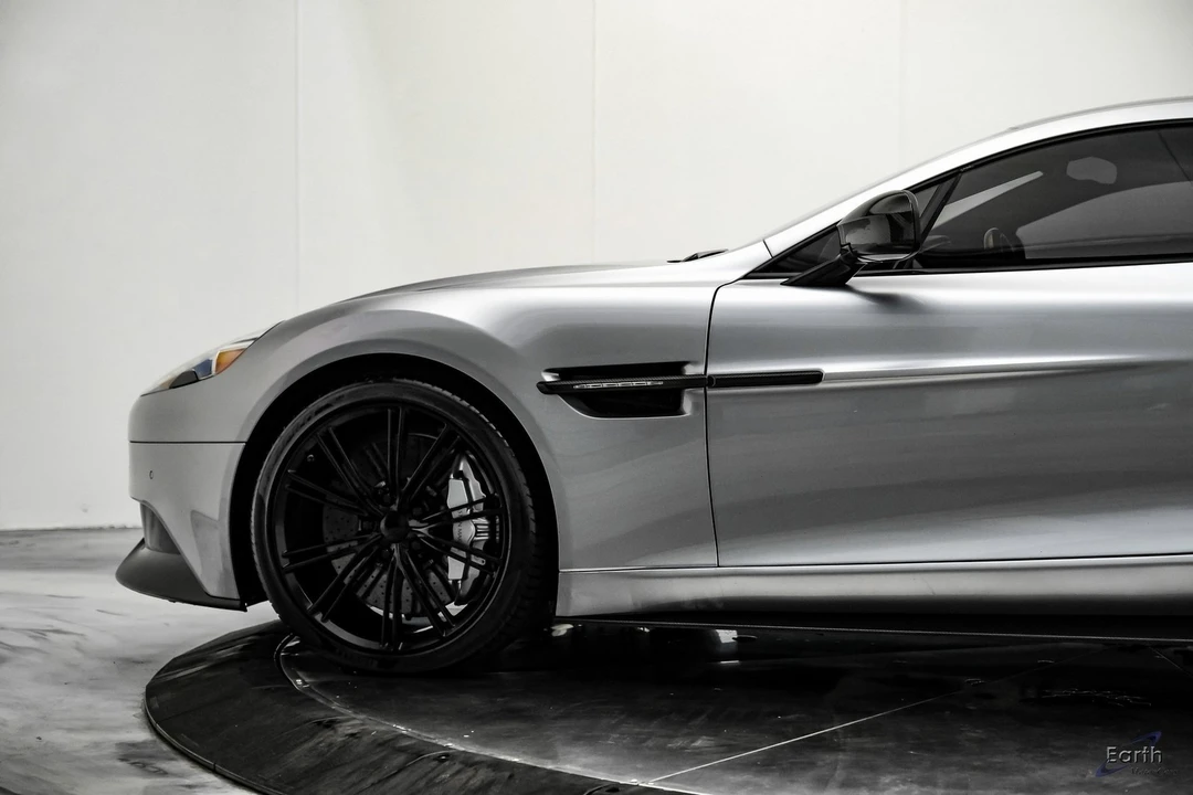 2014 Aston Martin Vanquish 2nd Gen - Image 6 of 12