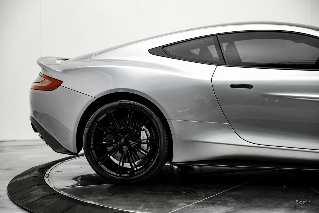 2014 Aston Martin Vanquish 2nd Gen - Image 17 of 21