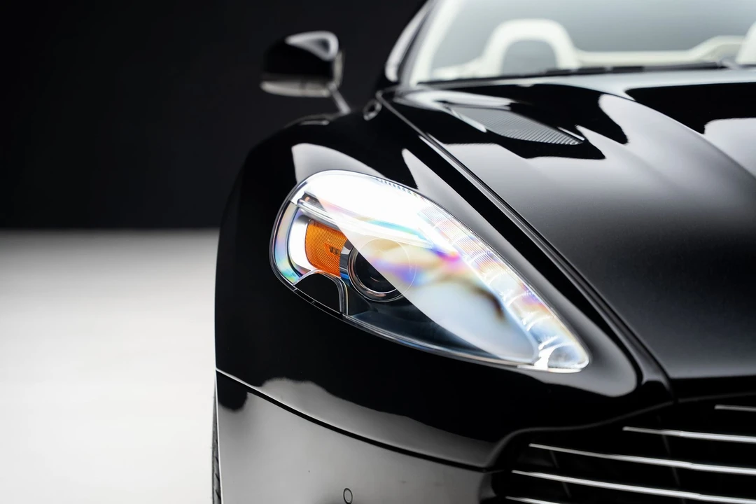 2014 Aston Martin Vanquish 2nd Gen - Image 11 of 31