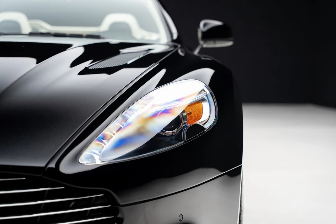 2014 Aston Martin Vanquish 2nd Gen - Image 12 of 31