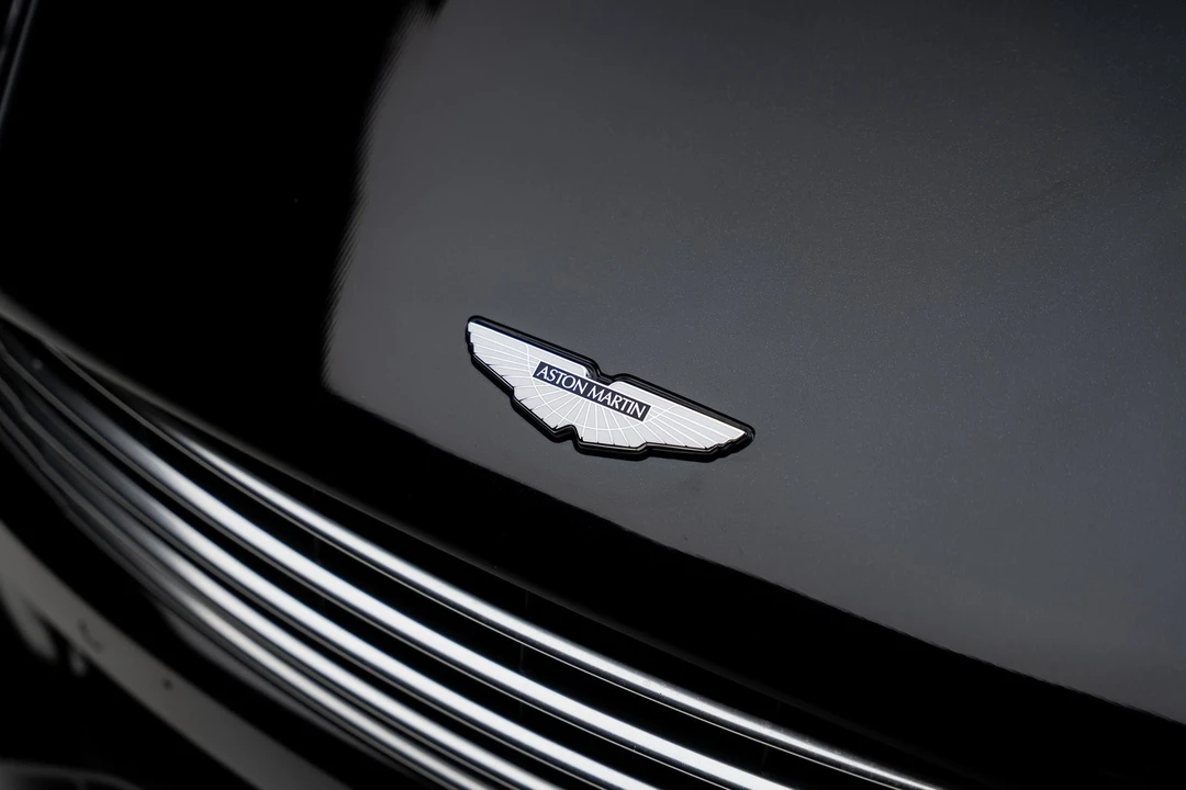 2014 Aston Martin Vanquish 2nd Gen - Image 15 of 31