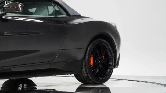 2014 Aston Martin Vanquish 2nd Gen - Image 14 of 21