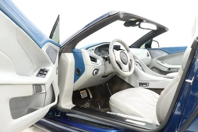 2014 Aston Martin Vanquish 2nd Gen - Image 11 of 12