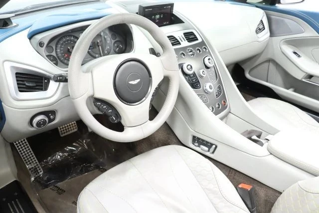 2014 Aston Martin Vanquish 2nd Gen - Image 2 of 12