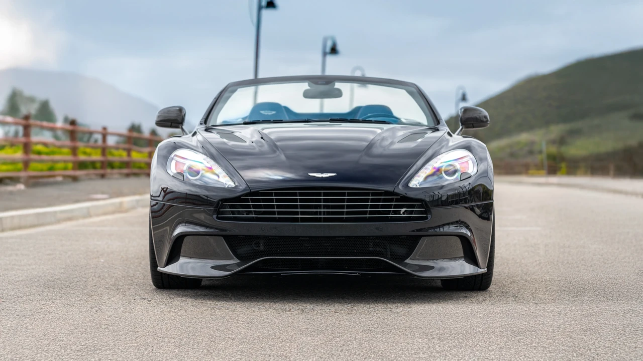 2014 Aston Martin Vanquish 2nd Gen - Image 3 of 31