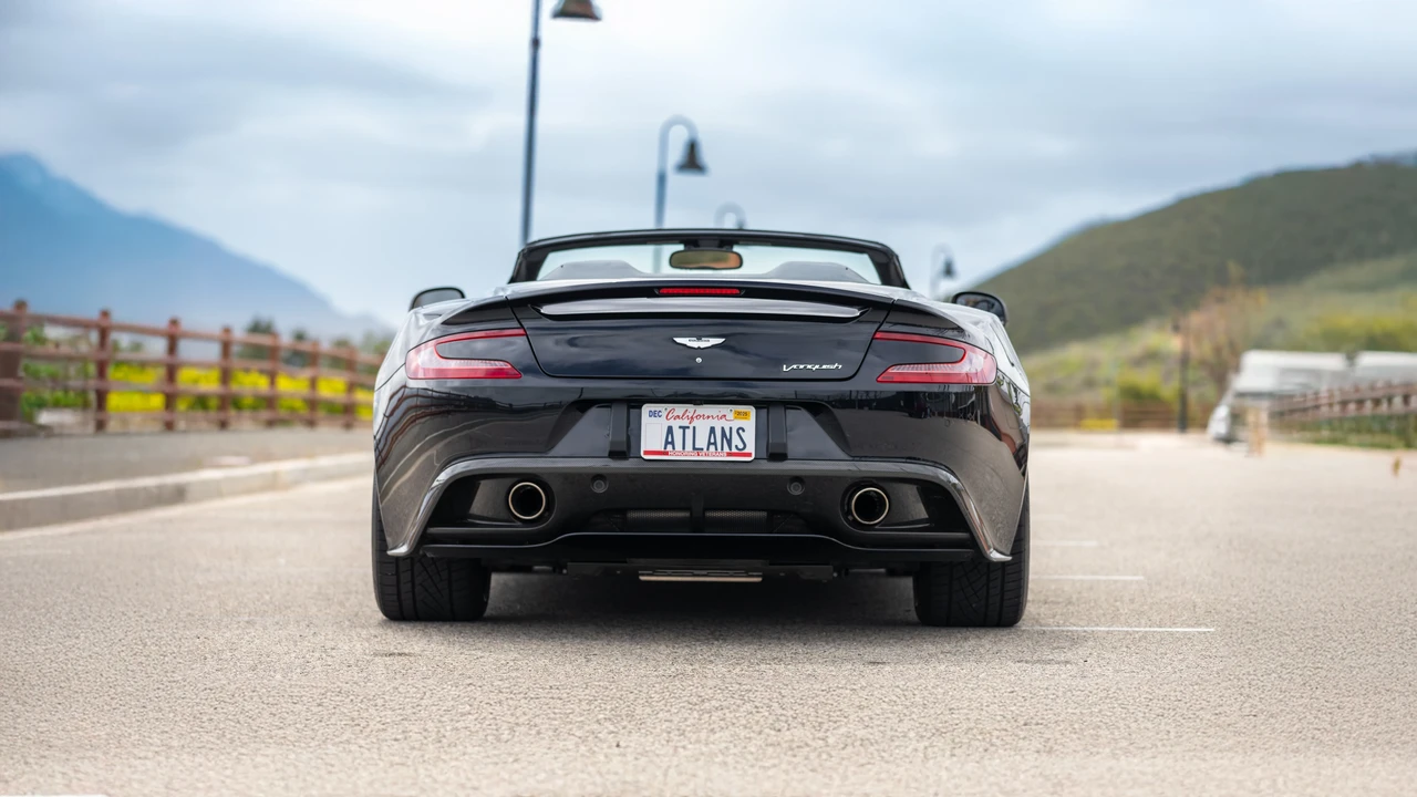 2014 Aston Martin Vanquish 2nd Gen - Image 7 of 31