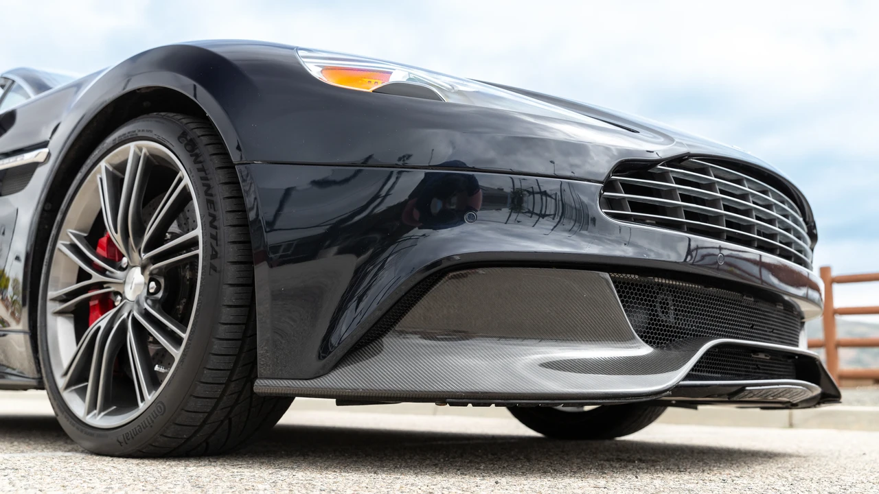 2014 Aston Martin Vanquish 2nd Gen - Image 31 of 31