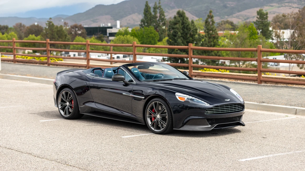 2014 Aston Martin Vanquish 2nd Gen - Image 4 of 31