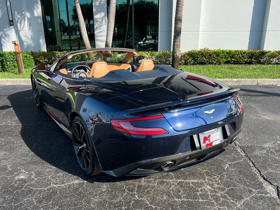 2014 Aston Martin Vanquish 2nd Gen - Image 17 of 21