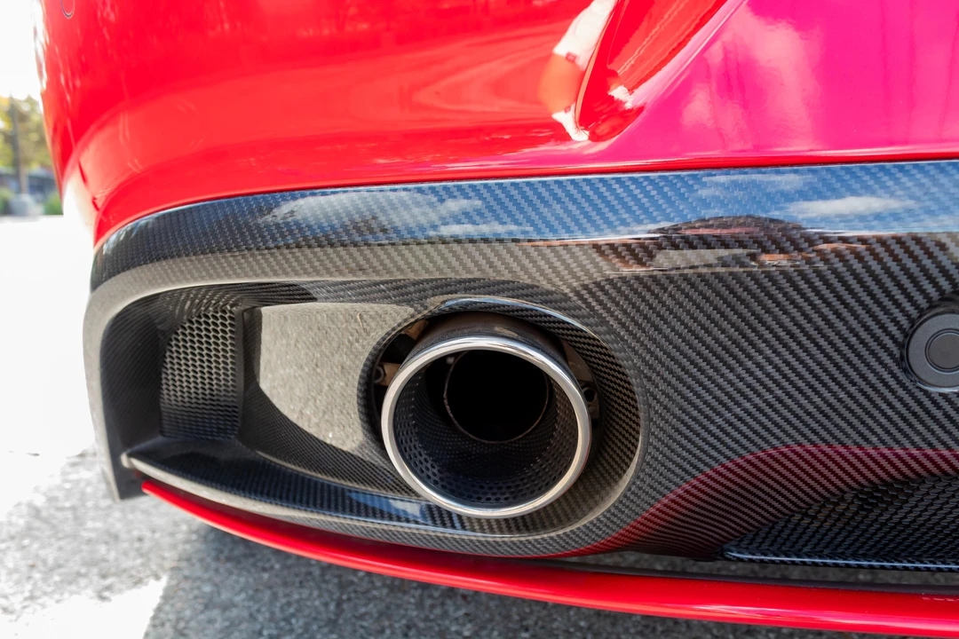 2014 Aston Martin Vanquish 2nd Gen - Image 18 of 31
