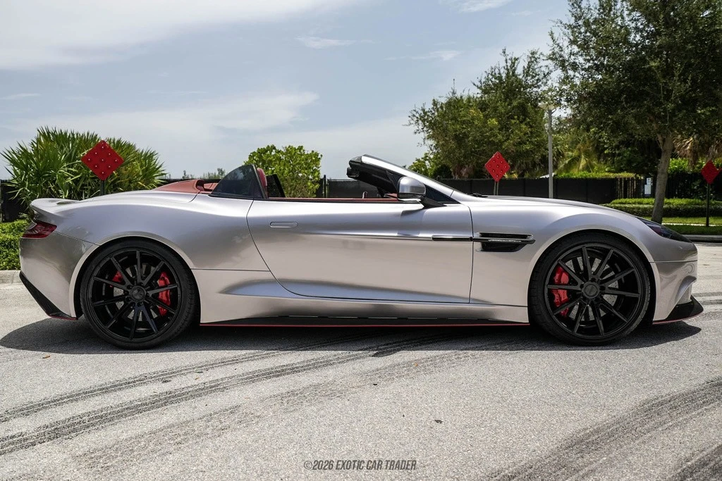 2014 Aston Martin Vanquish 2nd Gen - Image 9 of 24