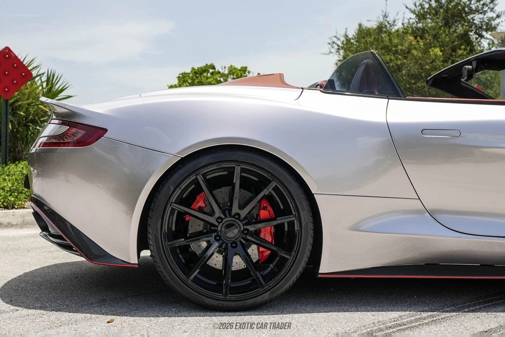 2014 Aston Martin Vanquish 2nd Gen - Image 10 of 24