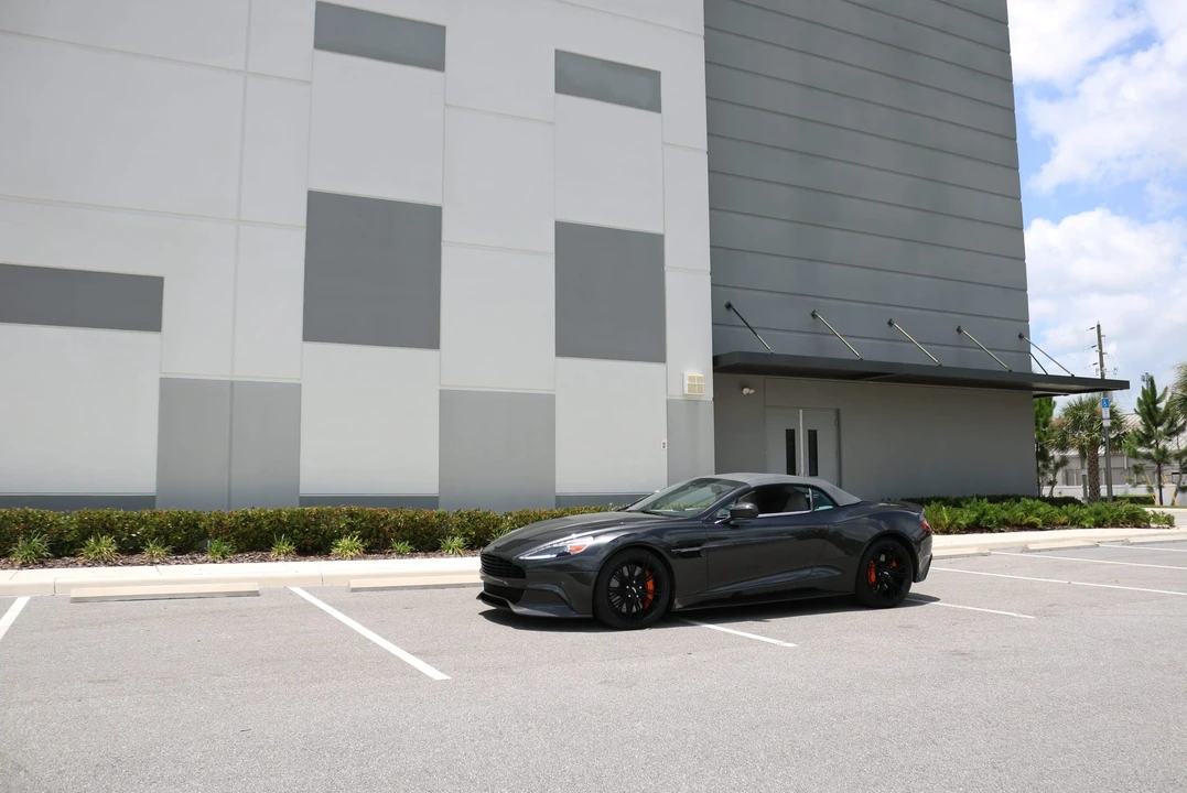 2014 Aston Martin Vanquish 2nd Gen - Image 7 of 31