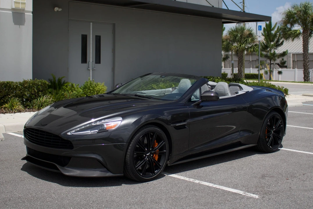 2014 Aston Martin Vanquish 2nd Gen - Image 10 of 31