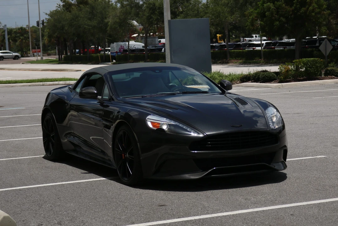 2014 Aston Martin Vanquish 2nd Gen - Image 18 of 31