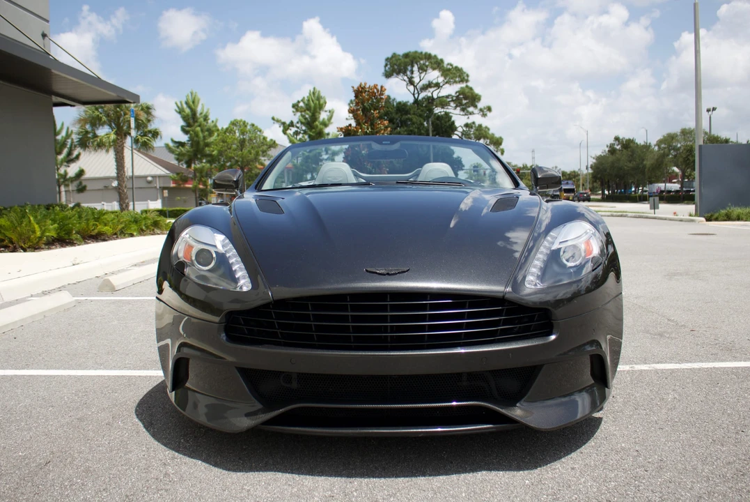 2014 Aston Martin Vanquish 2nd Gen - Image 17 of 31