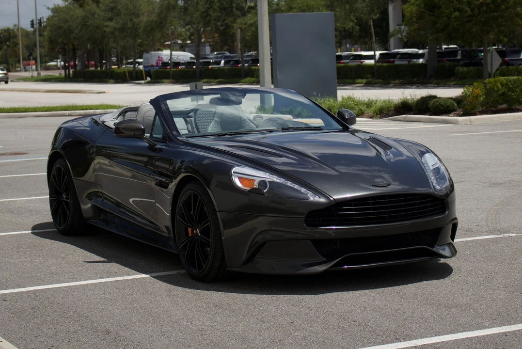 2014 Aston Martin Vanquish 2nd Gen - Image 21 of 31