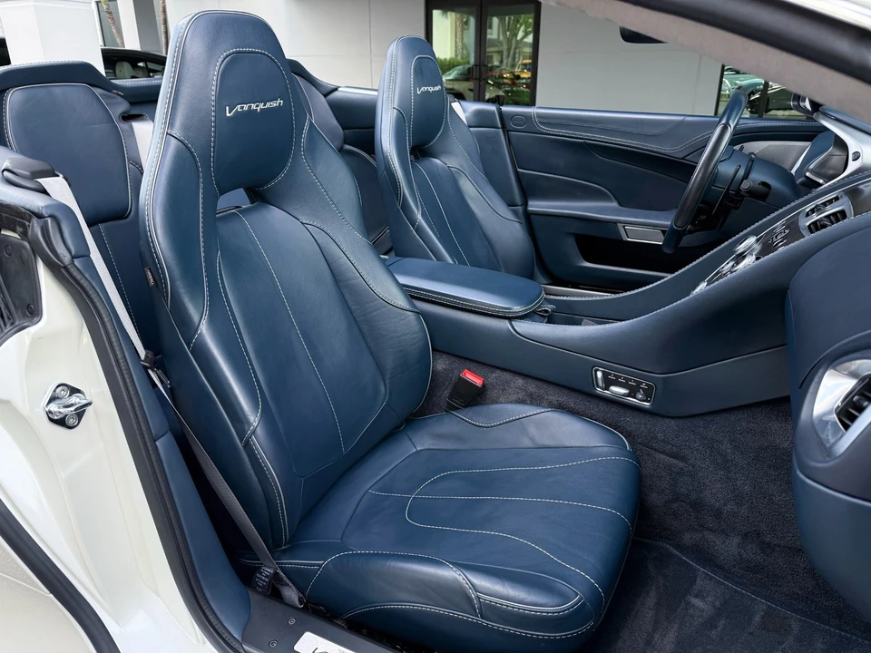 2014 Aston Martin Vanquish 2nd Gen - Image 30 of 31