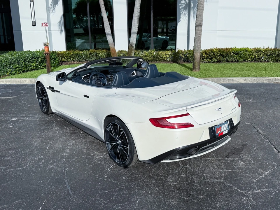 2014 Aston Martin Vanquish 2nd Gen - Image 11 of 31