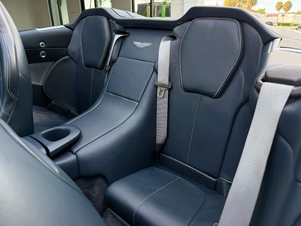 2014 Aston Martin Vanquish 2nd Gen - Image 27 of 31
