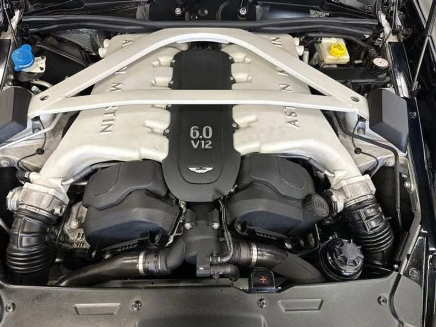 2014 Aston Martin Vanquish 2nd Gen - Image 17 of 18