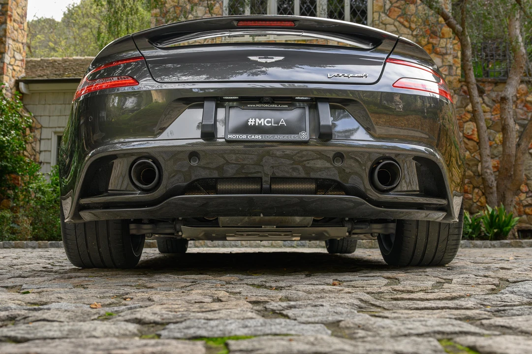 2014 Aston Martin Vanquish 2nd Gen - Image 19 of 31