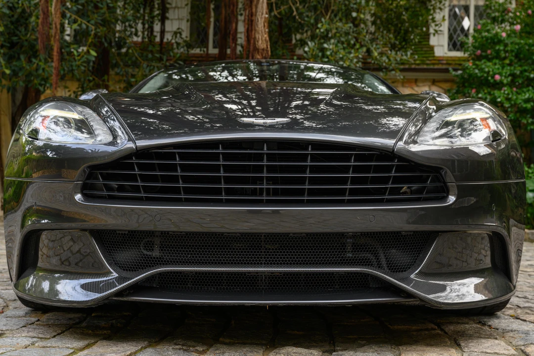 2014 Aston Martin Vanquish 2nd Gen - Image 10 of 31