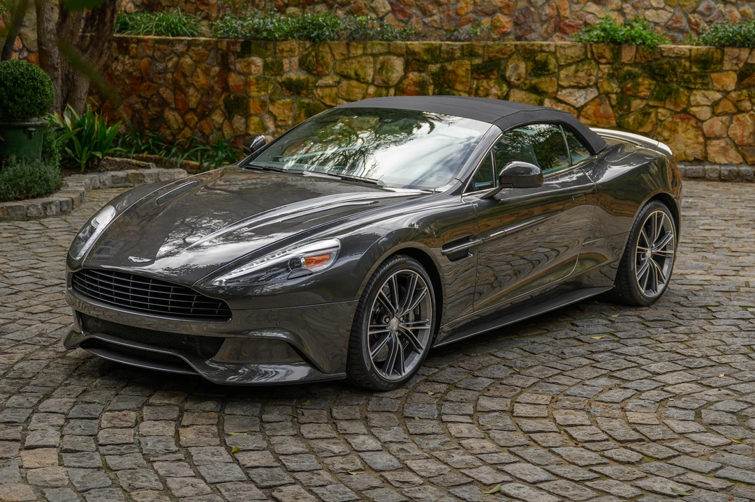 2014 Aston Martin Vanquish 2nd Gen - Image 11 of 31
