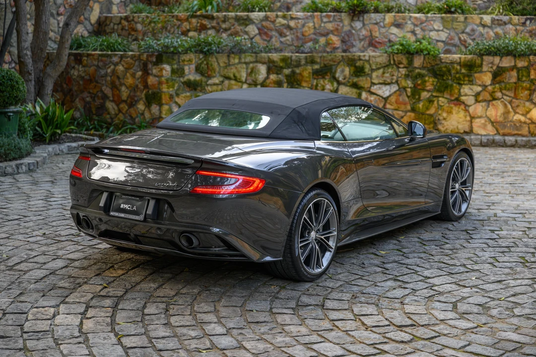 2014 Aston Martin Vanquish 2nd Gen - Image 20 of 31