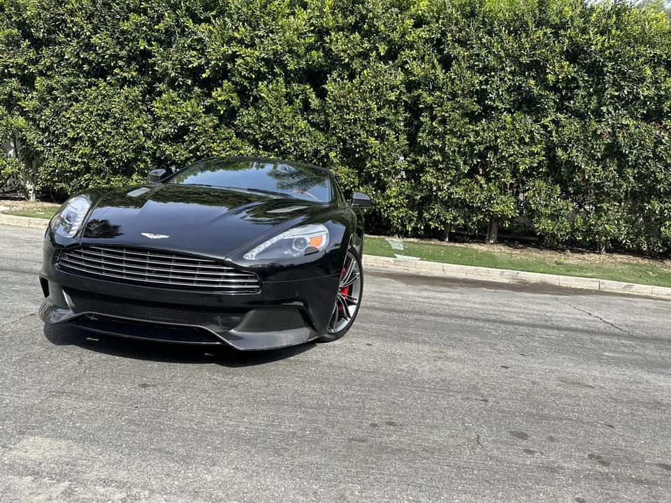2014 Aston Martin Vanquish 2nd Gen - Image 31 of 31