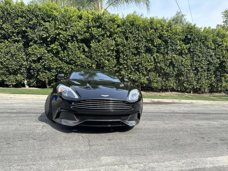 2014 Aston Martin Vanquish 2nd Gen - Image 29 of 31