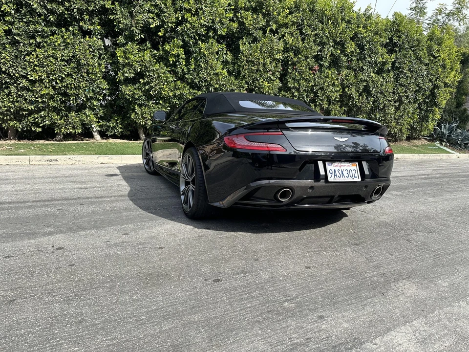 2014 Aston Martin Vanquish 2nd Gen - Image 17 of 31