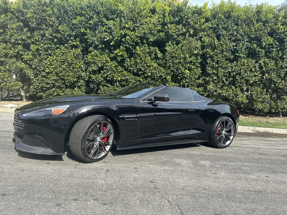 2014 Aston Martin Vanquish 2nd Gen - Image 6 of 31