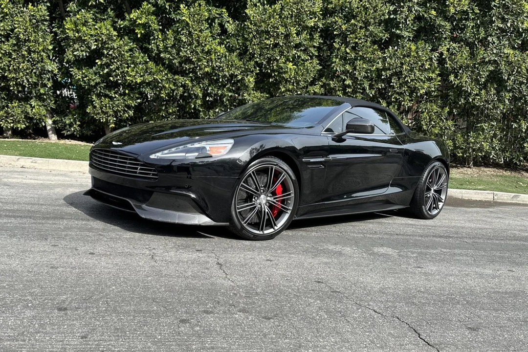 2014 Aston Martin Vanquish 2nd Gen - Image 5 of 31