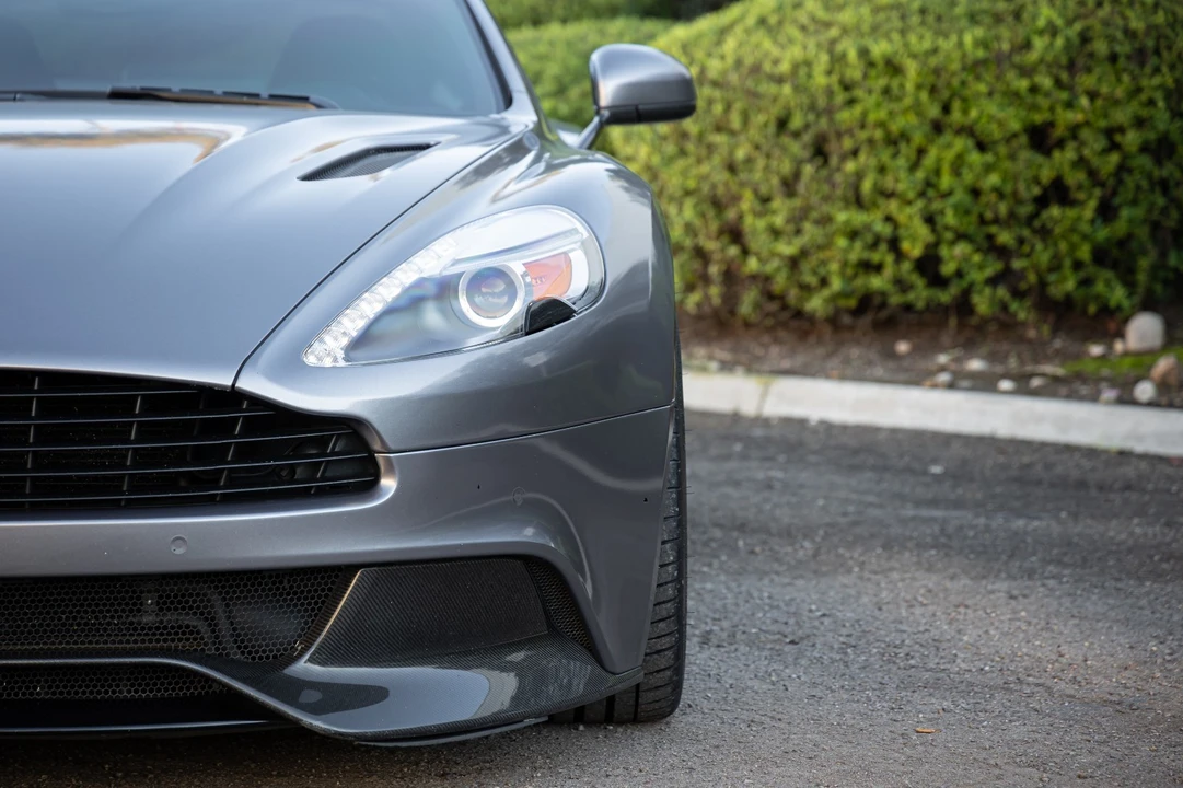 2014 Aston Martin Vanquish 2nd Gen - Image 13 of 21