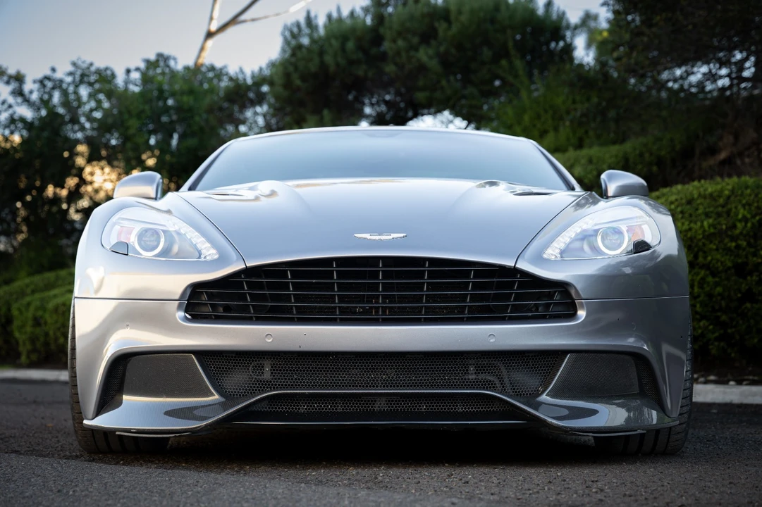 2014 Aston Martin Vanquish 2nd Gen - Image 12 of 21