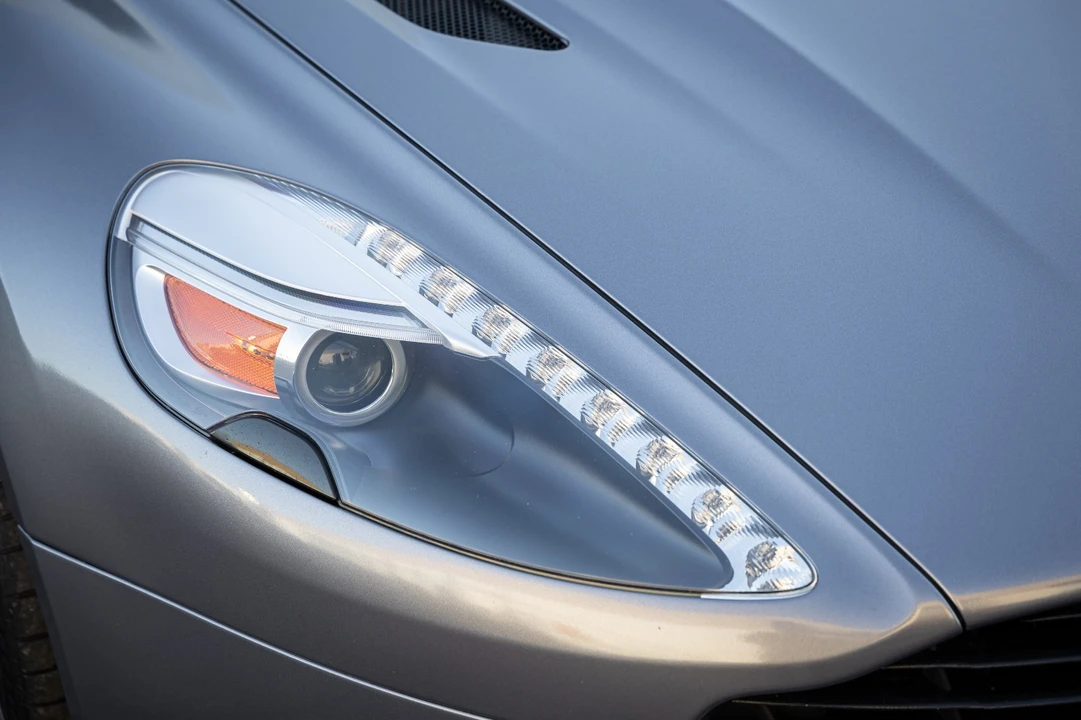 2014 Aston Martin Vanquish 2nd Gen - Image 10 of 21
