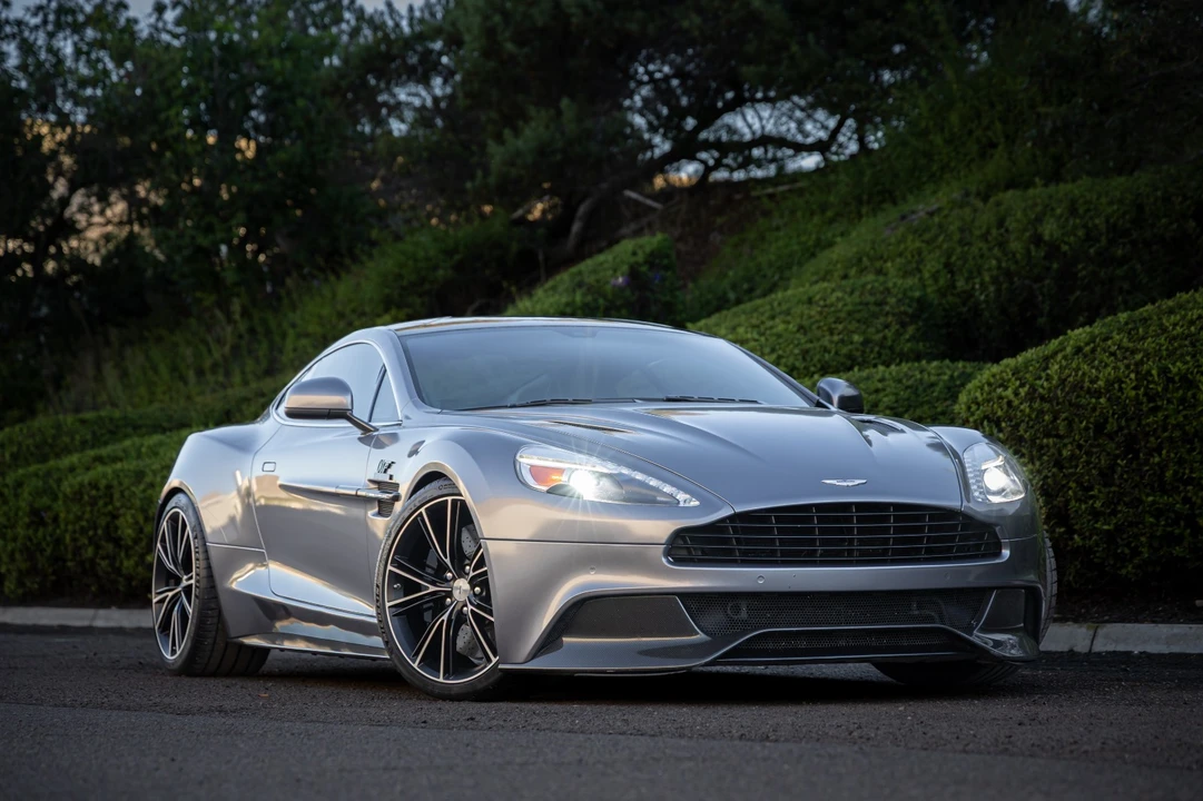 2014 Aston Martin Vanquish 2nd Gen - Image 16 of 21