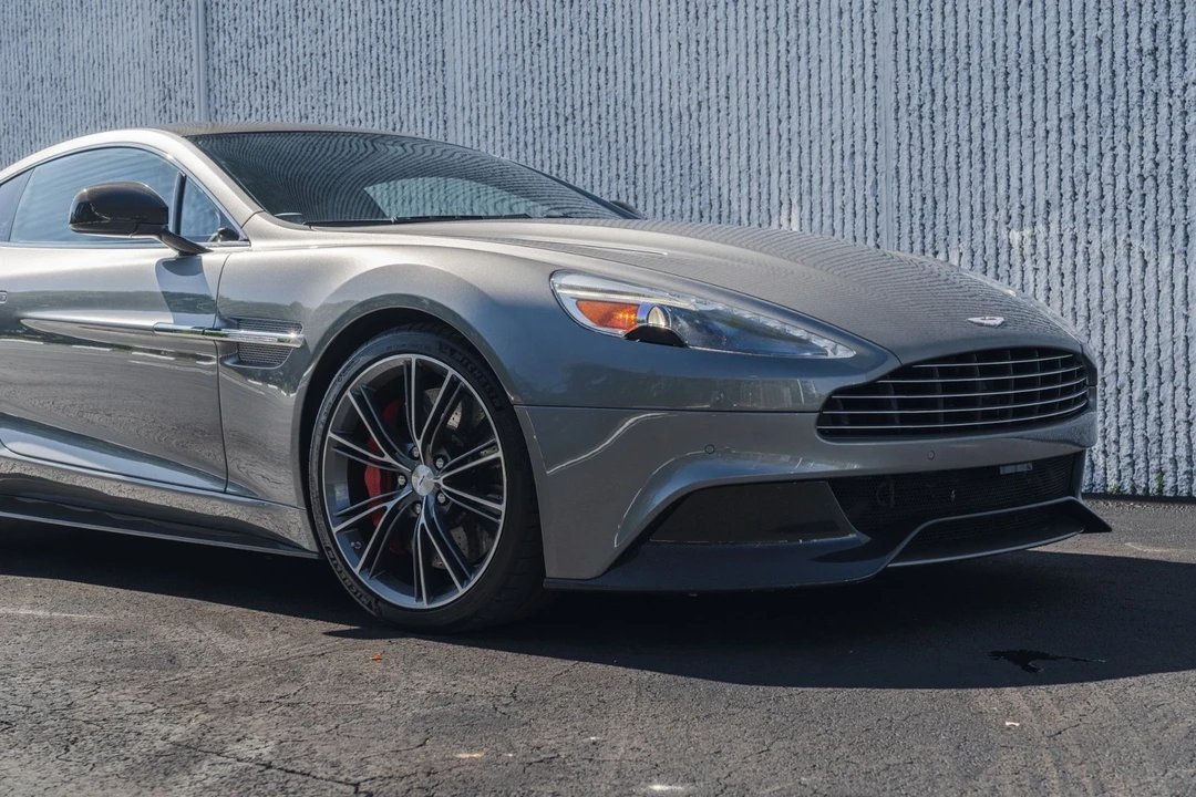 2014 Aston Martin Vanquish 2nd Gen - Image 5 of 12