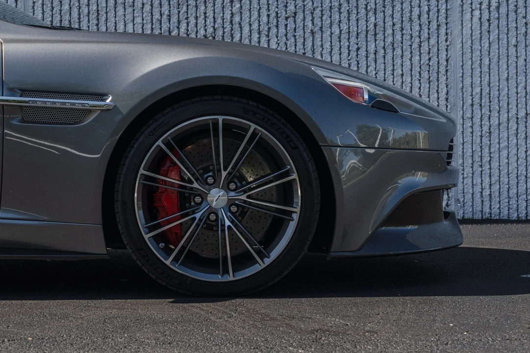 2014 Aston Martin Vanquish 2nd Gen - Image 10 of 12