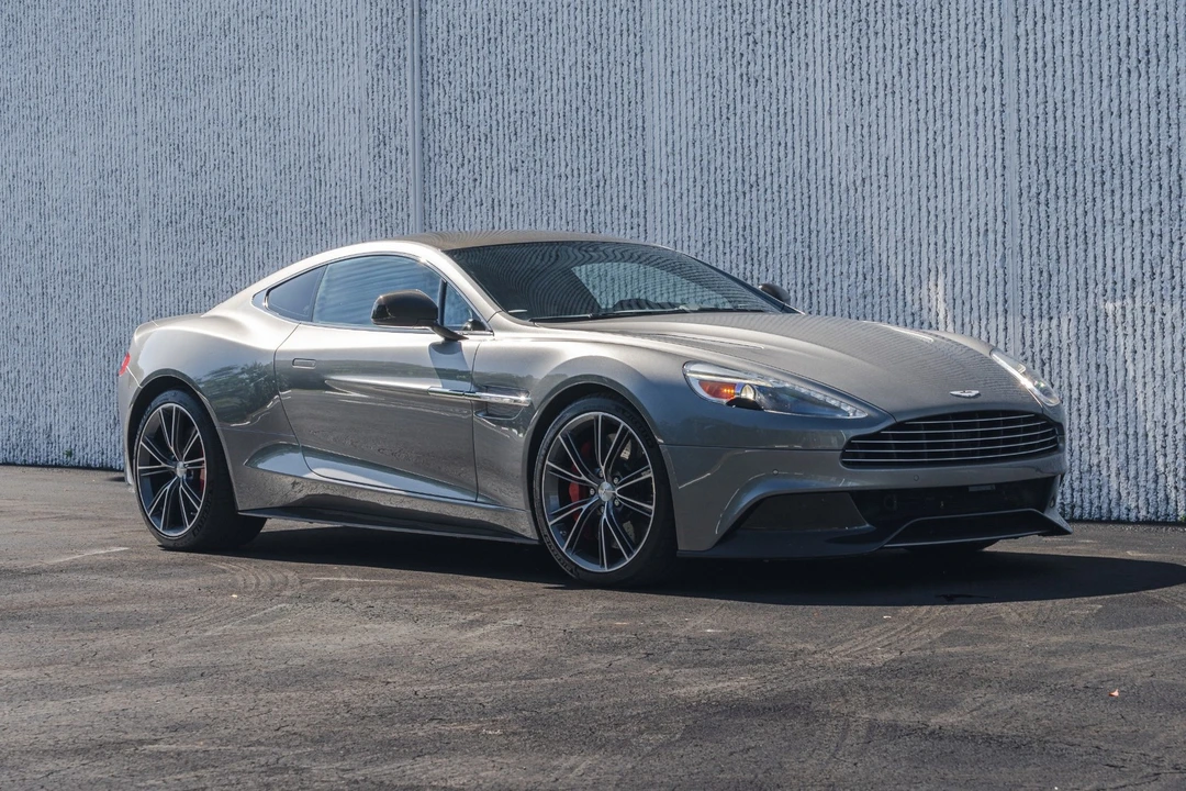 2014 Aston Martin Vanquish 2nd Gen - Image 4 of 12