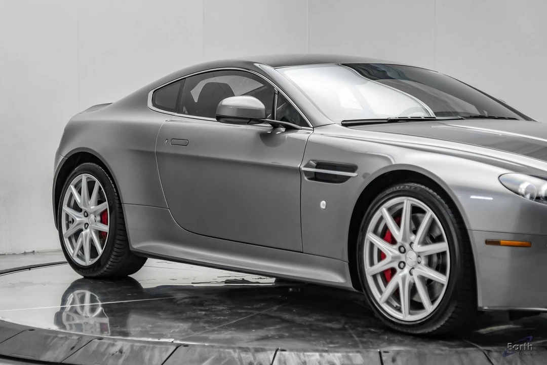 2014 Aston Martin Vantage - Image 31 of 31