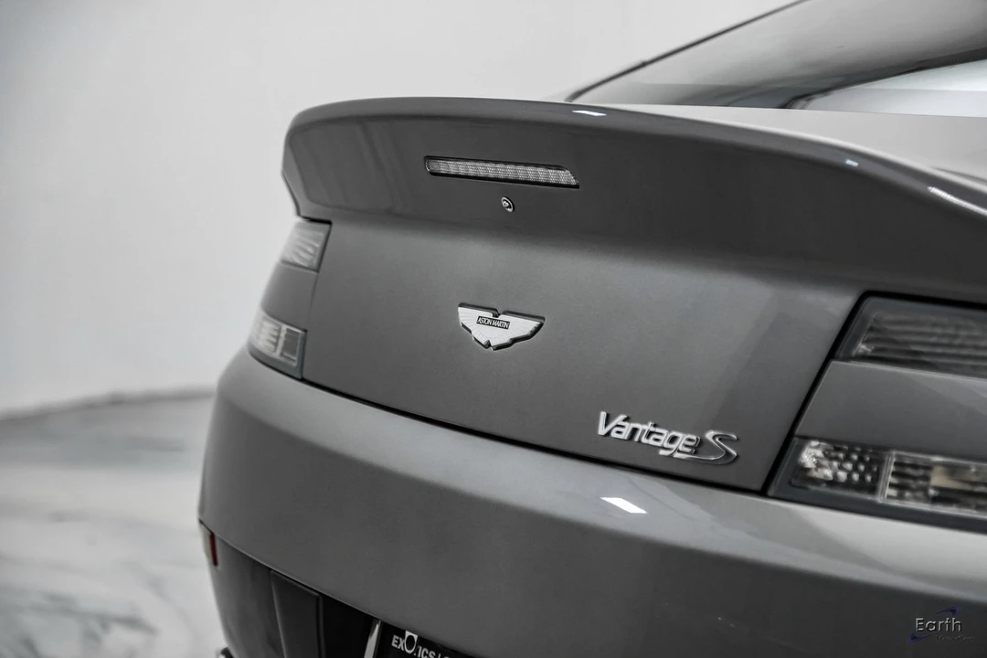2014 Aston Martin Vantage - Image 18 of 31