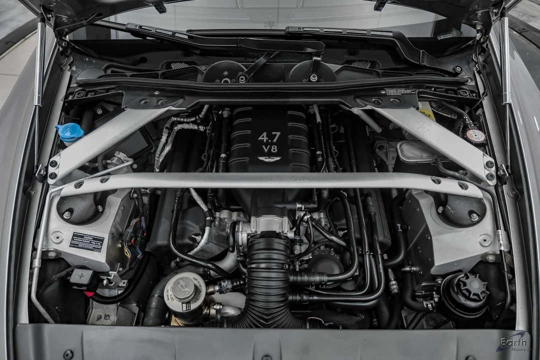 2014 Aston Martin Vantage - Image 4 of 31