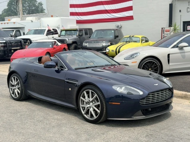 2014 Aston Martin Vantage - Image 15 of 19