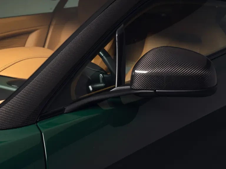 2014 Aston Martin Vantage - Image 14 of 29