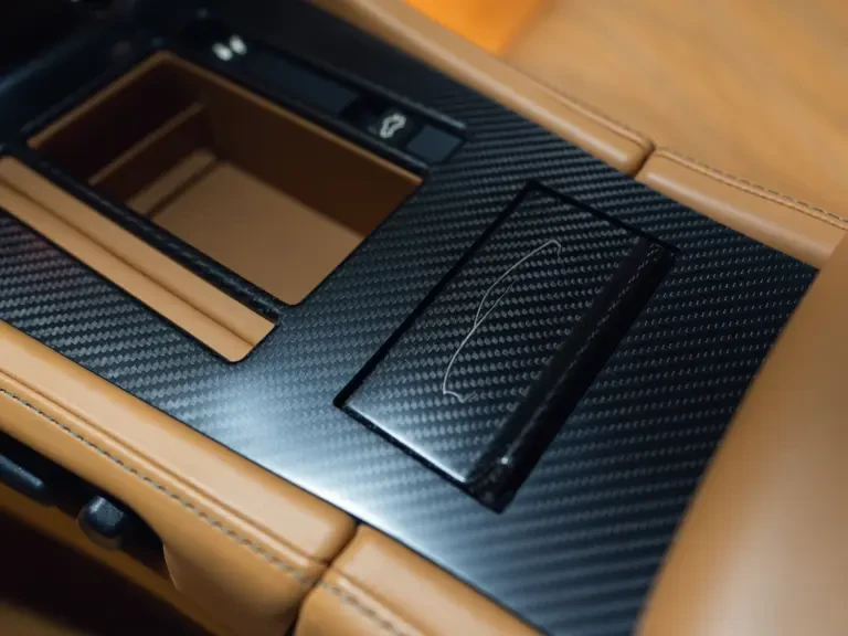 2014 Aston Martin Vantage - Image 12 of 29