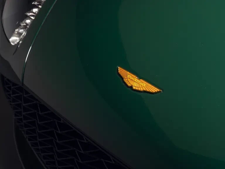 2014 Aston Martin Vantage - Image 6 of 29